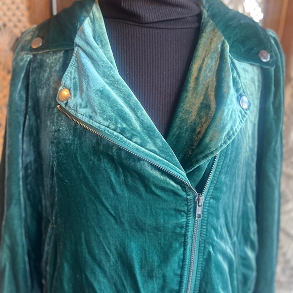 Torrid Teal Velvet Women's Moto Jacket NWT - Picture 4 of 10
